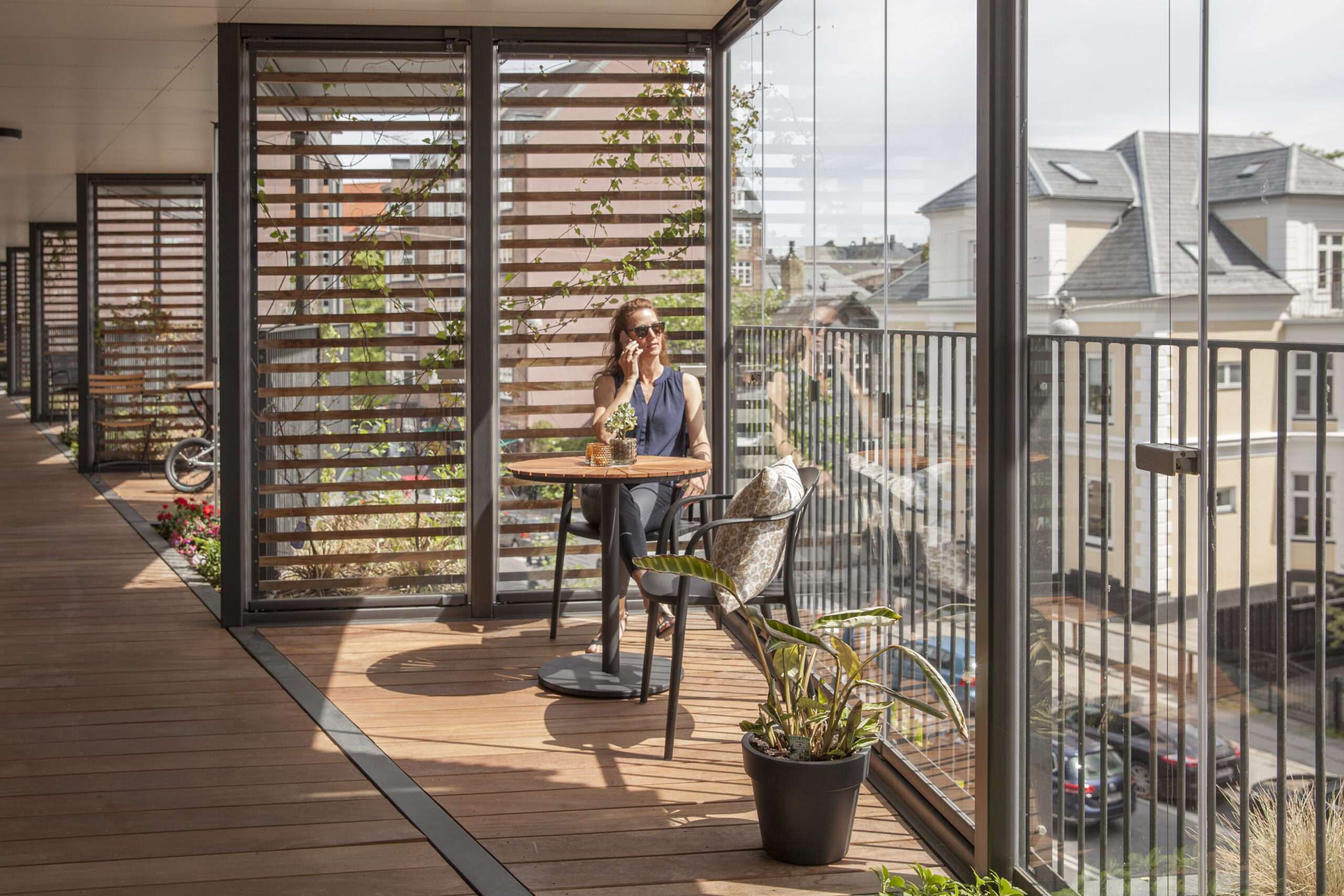 1Altaninddaekning af plaza aalborg med lumon foldeglas alument